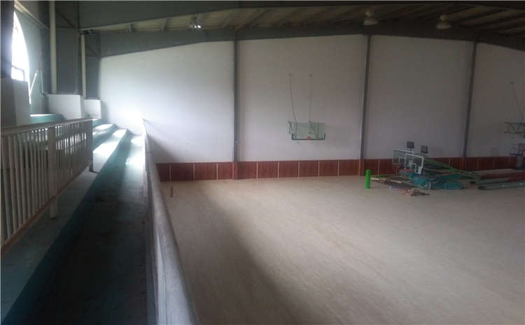 硬木企口籃球木地板施工要點