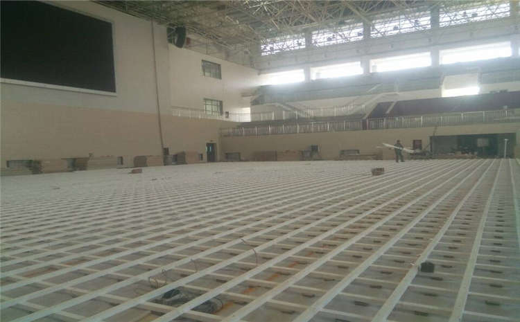 上海室內(nèi)運動木地板施工方案