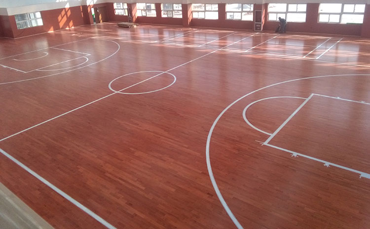 拼接板籃球館木地板翻新施工
